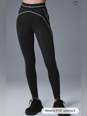 Alo Airbrush High-Waist Heart Throb Legging-black/white-small